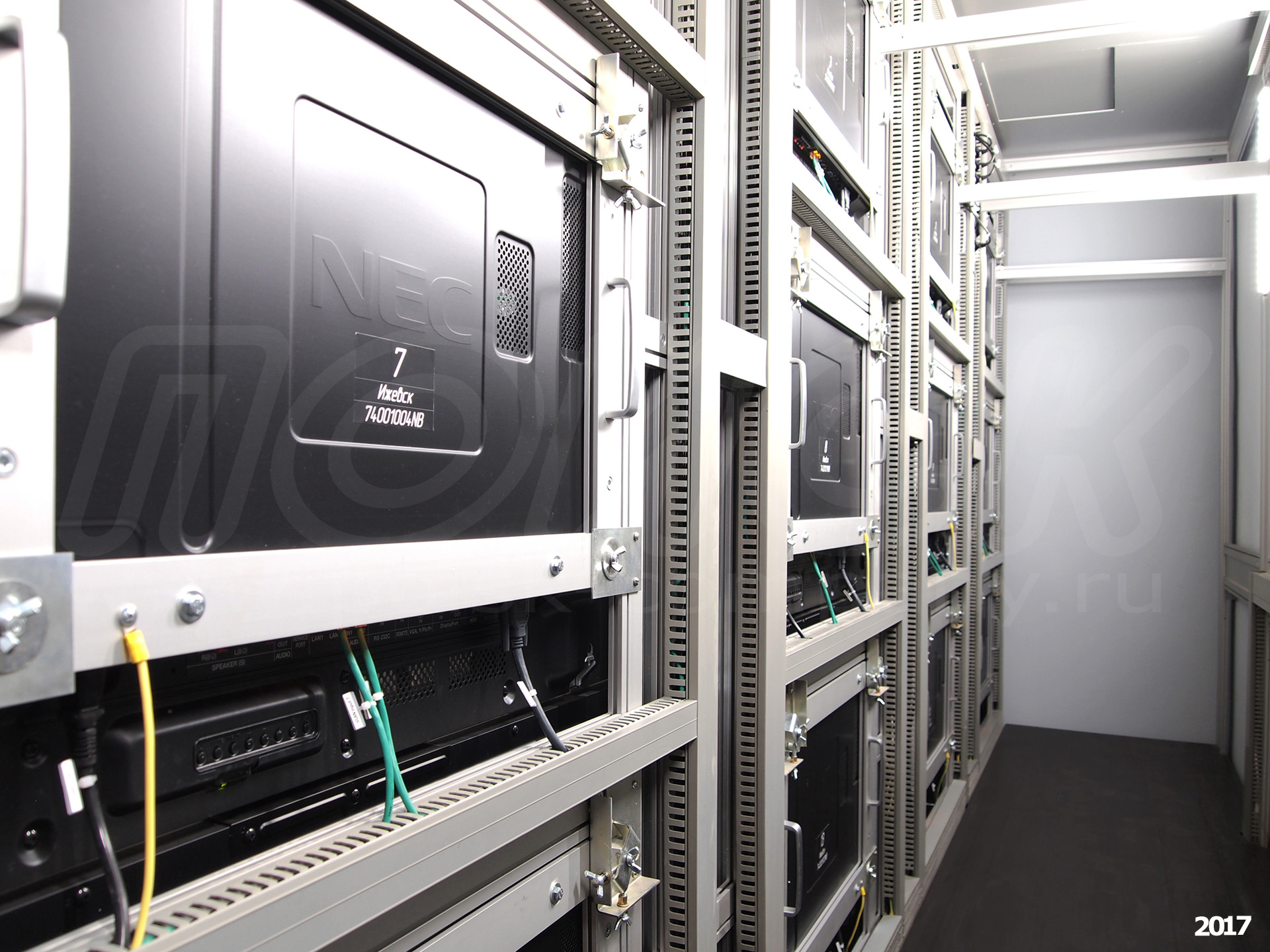 диспетчерский видеощит для ООО Удмуртэнергонефть (07)